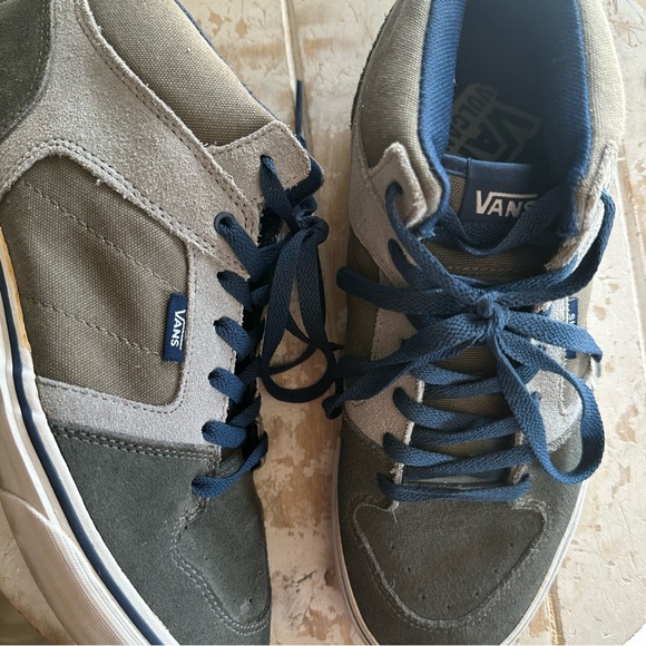 Vans Mens Ellis Mid Two Tone Skate Sneakers - Picture 2 of 12